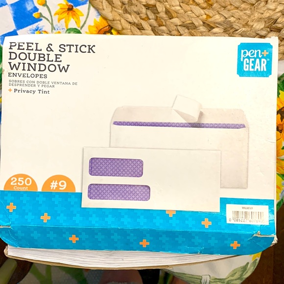 πππFREEπππ FREE w Purchase Peel and stick double window envelopes - Picture 1 of 2